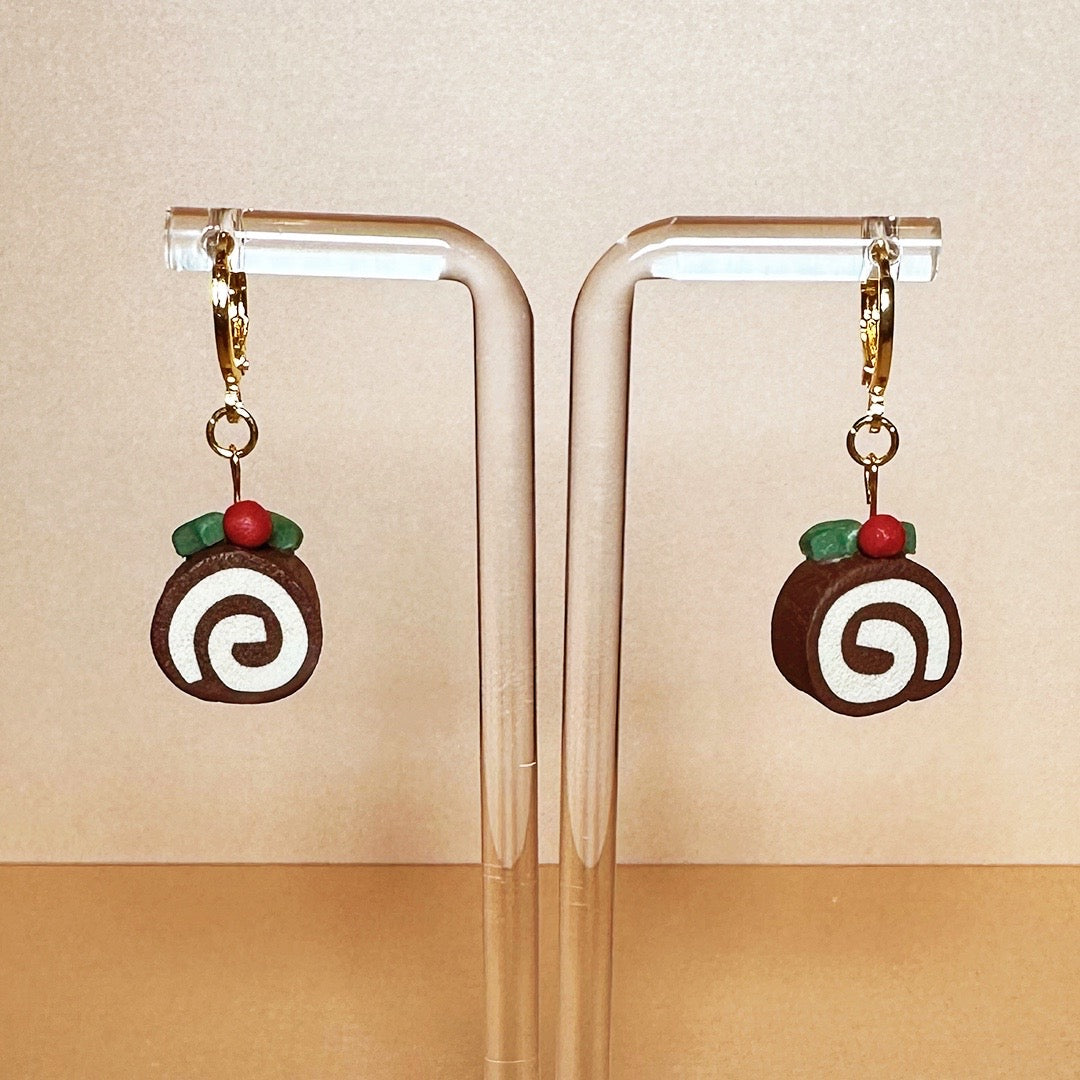 Yule Log Dangles