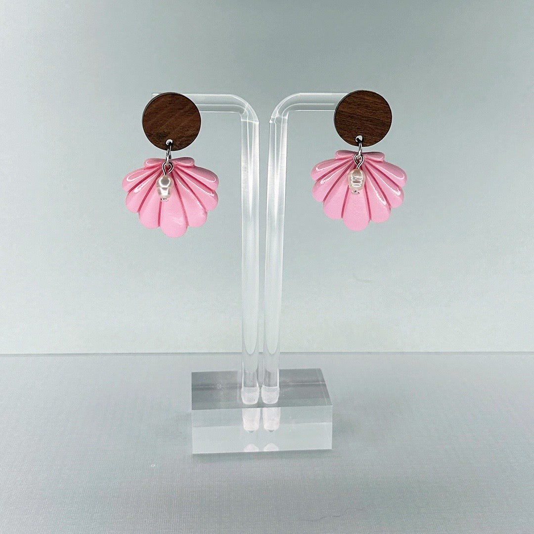 Seashell with Pearl Detail Dangles