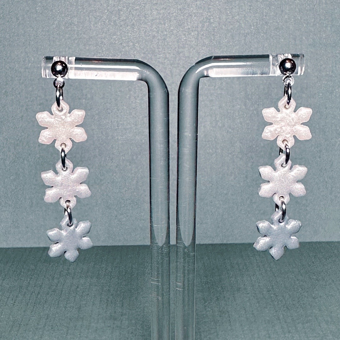 Mini Snowflake Trio Dangles