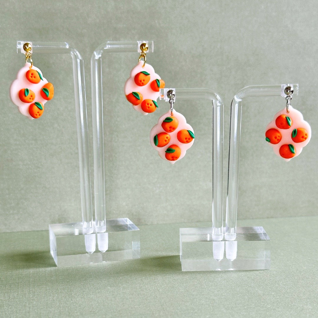 The Eloise Goes to the Orange Grove Dangles