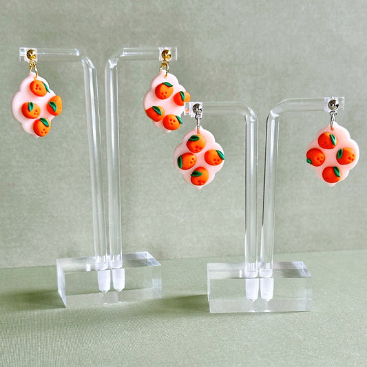 The Eloise Goes to the Orange Grove Dangles