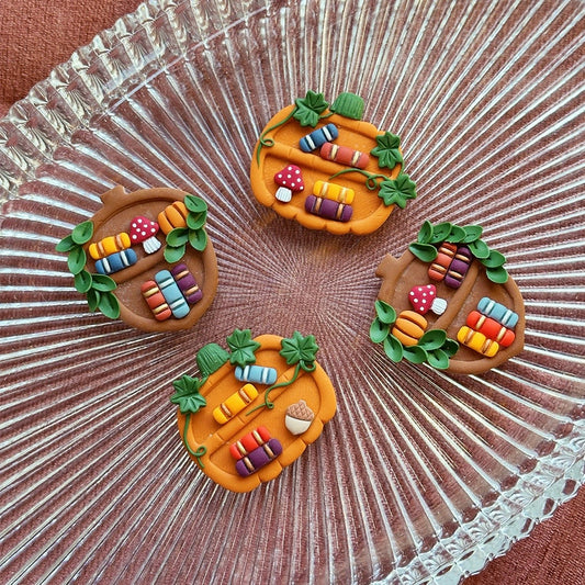 Autumn Bookshelf Magnet