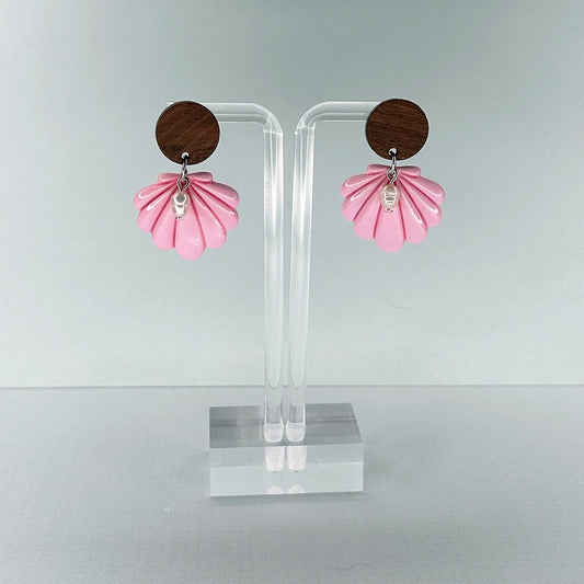 Seashell with Pearl Detail Dangles