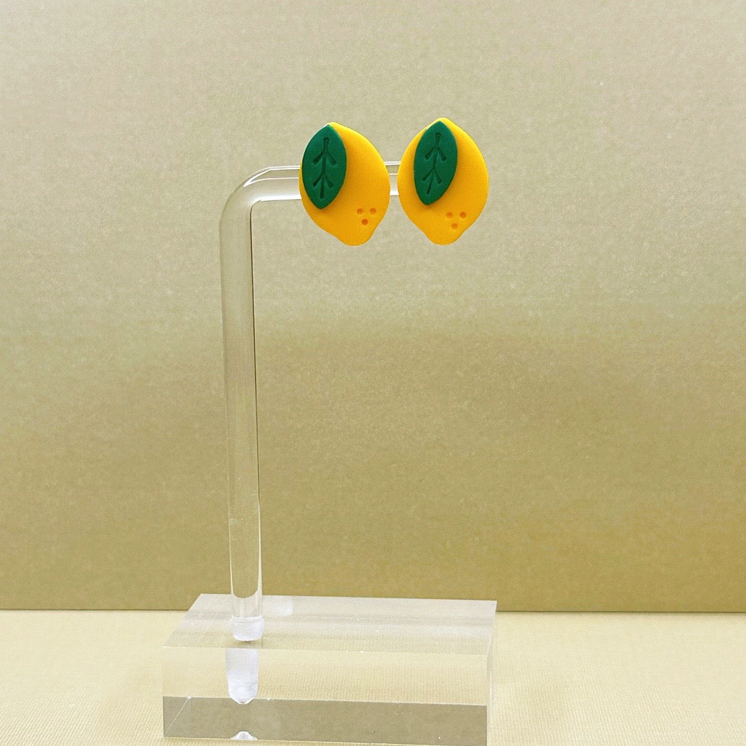 Leafy Lemon Studs